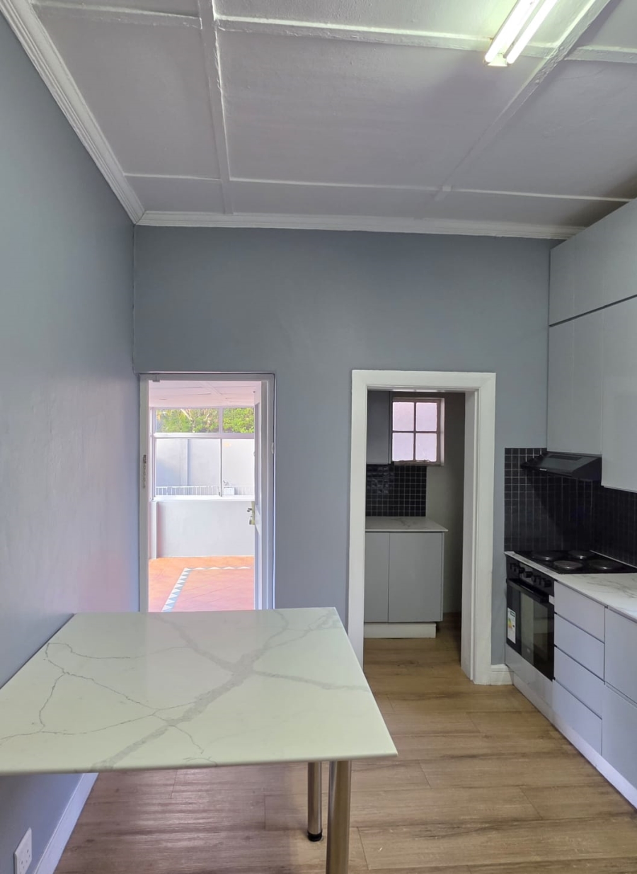 5 Bedroom Property for Sale in Kenilworth Western Cape